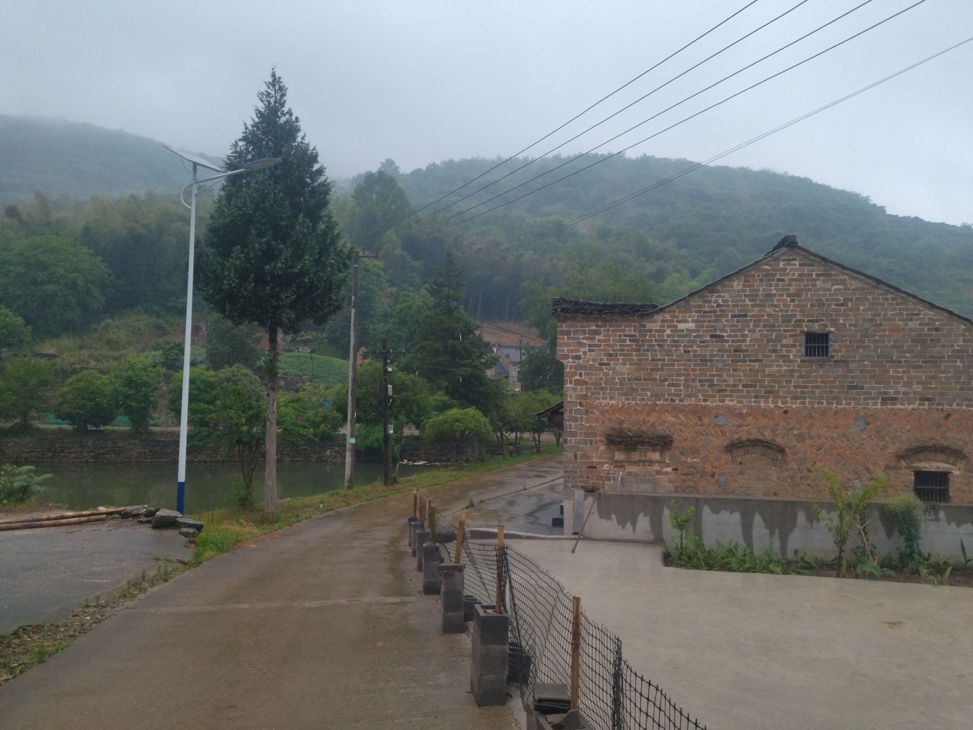 李白寓居地