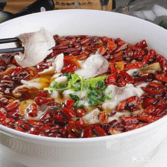 食靓點·桂柳干锅(新力大厦店)
