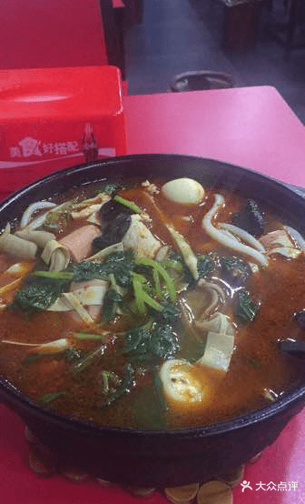 赵记云南过桥米线(万达店)