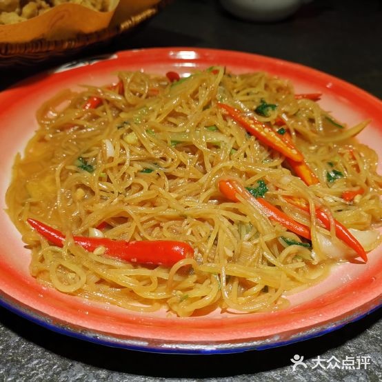 李红柿·酸汤牛肉火锅(淮海街店)