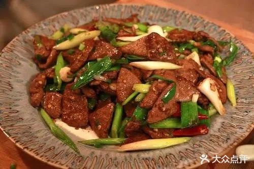 龙强酒楼