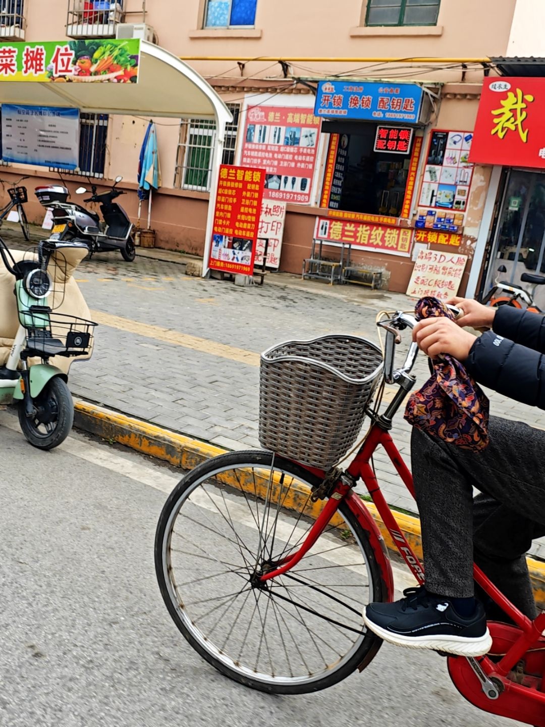 净兰发开锁换锁配钥匙