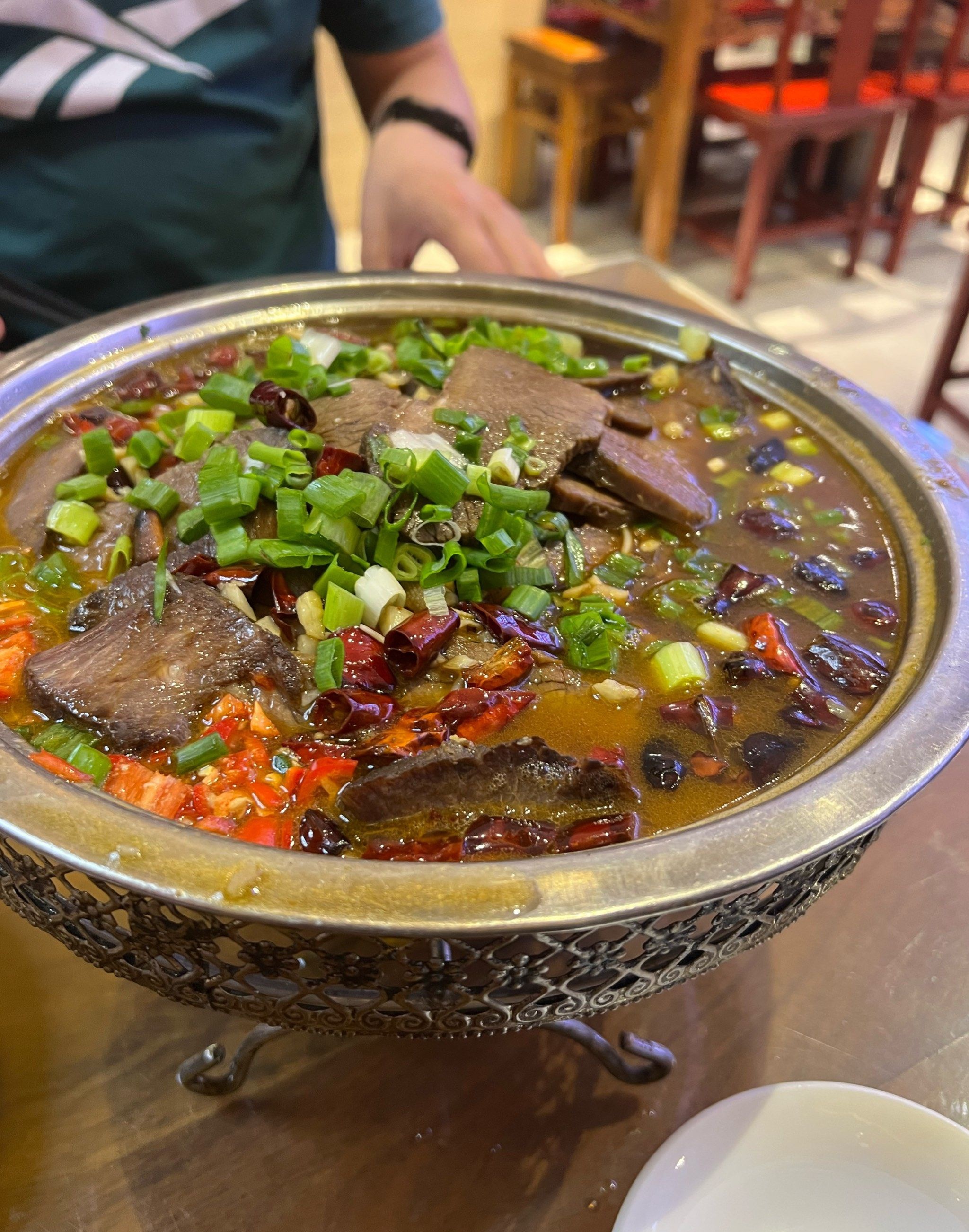 宏鸿酒楼