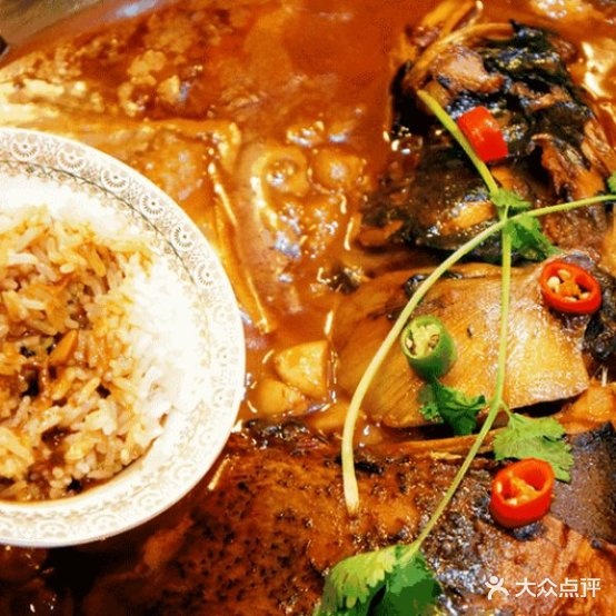 半亩田·鱼头拌饭