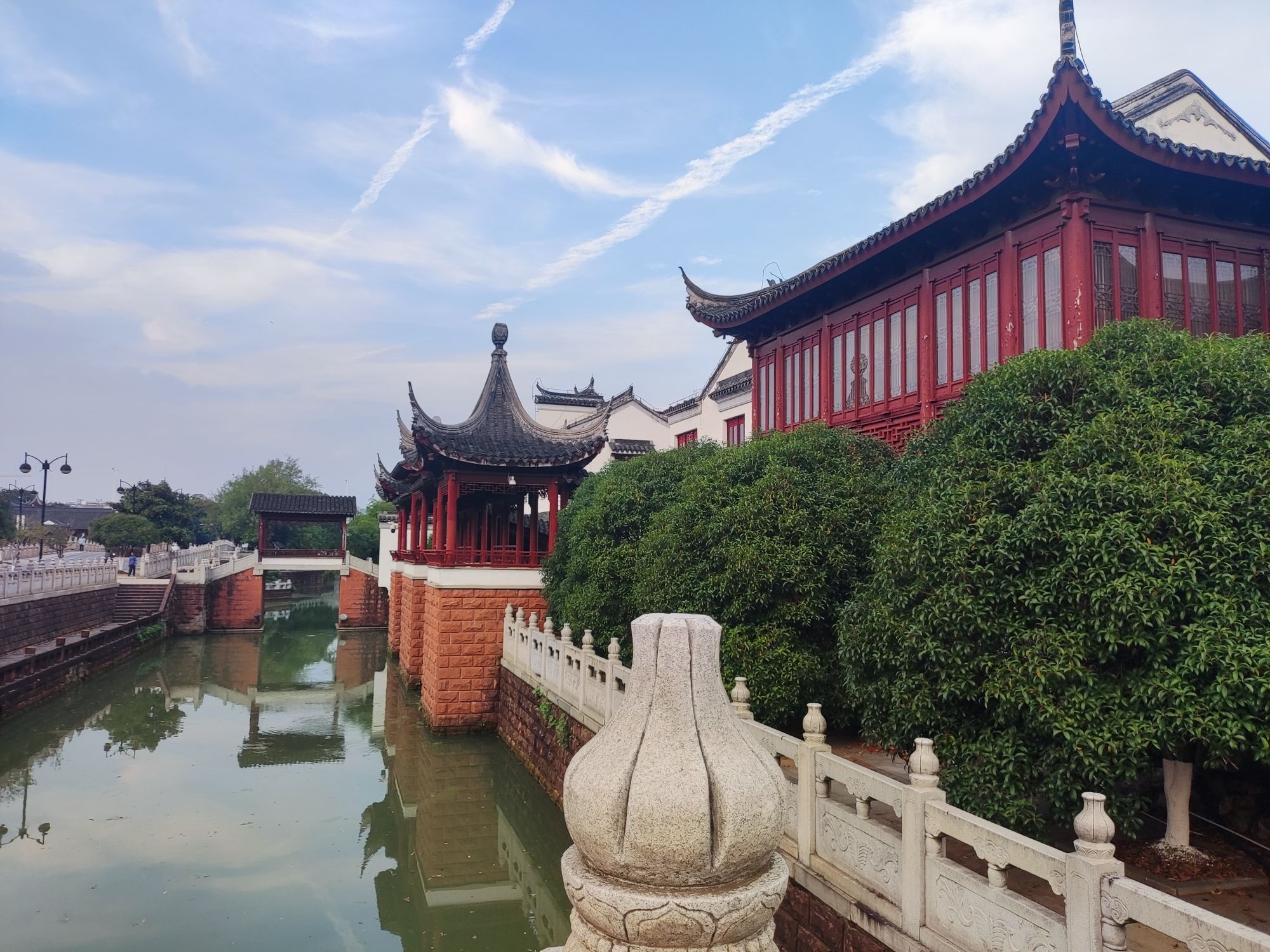 八大山人梅湖景区