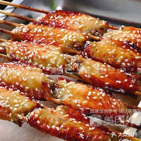 俩丫头烤烧