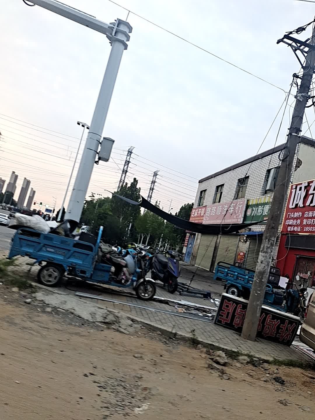 九龙芝麻开锁配汽车钥匙