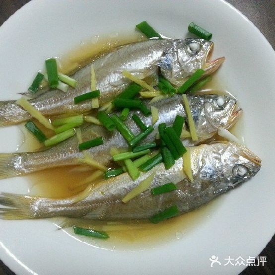 曾小鱼剁椒鱼头