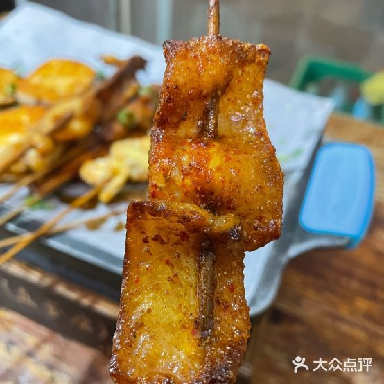 草木烧烤(晨辉东路金象店)