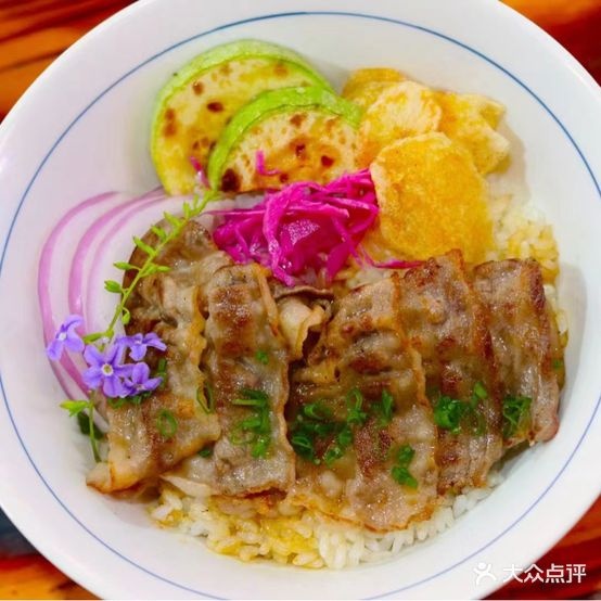 飞樱日式烧肉饭(相思湖购物公园店)