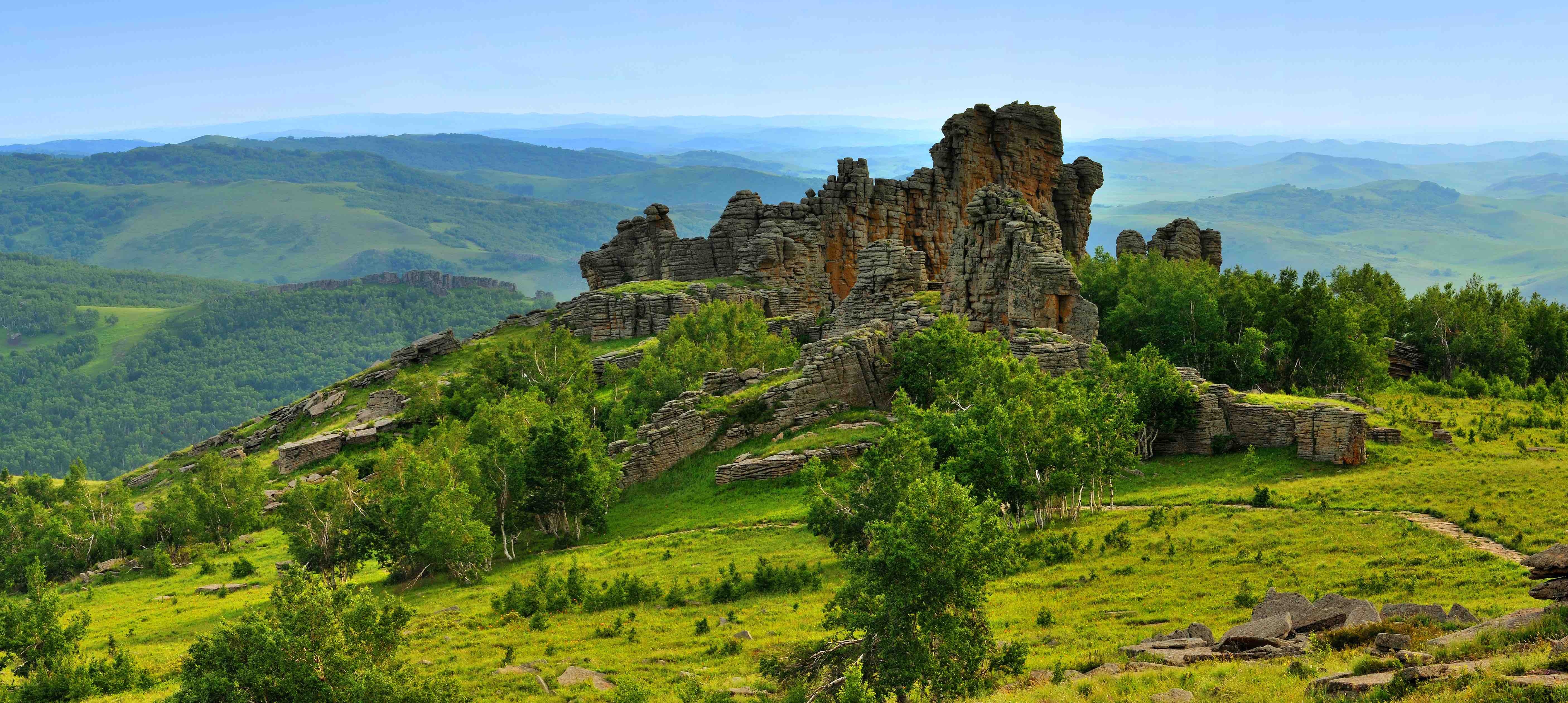 阿斯哈图石林景区