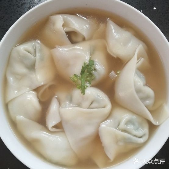 鸿运美味馄炖