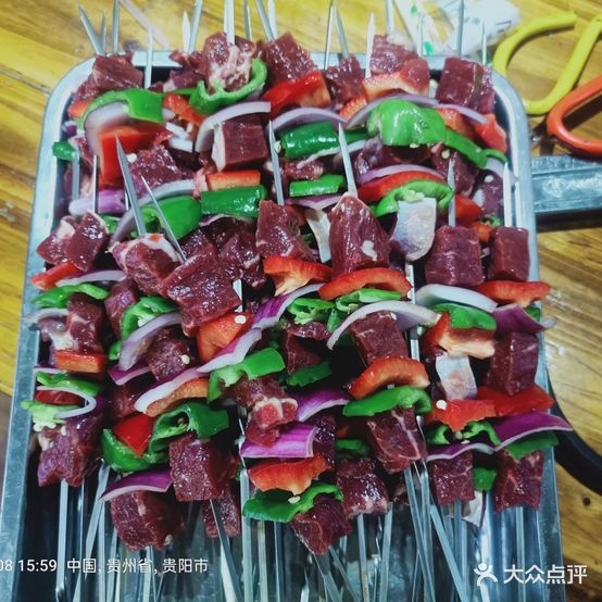 聚友冬北烧烤(中铁逸都店)