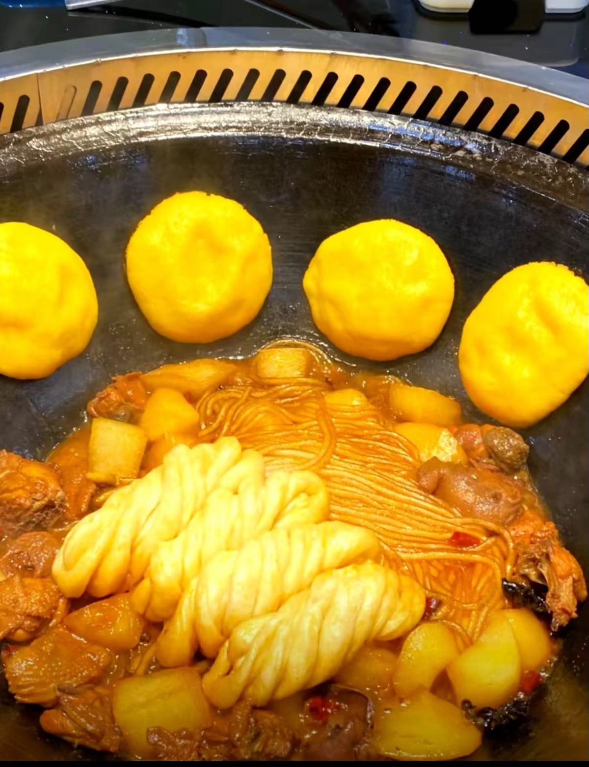 黑土情铁锅炖