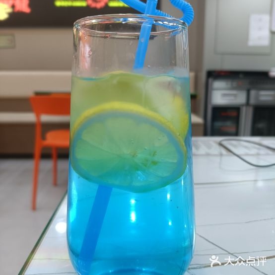 港传世家·港味研究所(万达店)