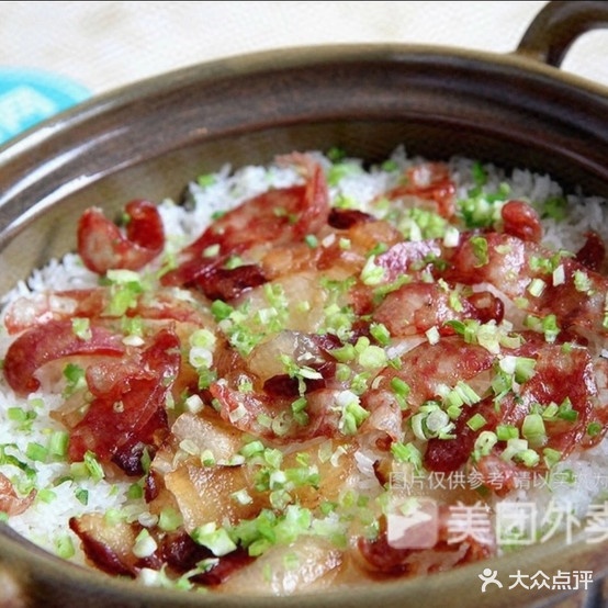 香宫煲仔饭(仟仟万家店)