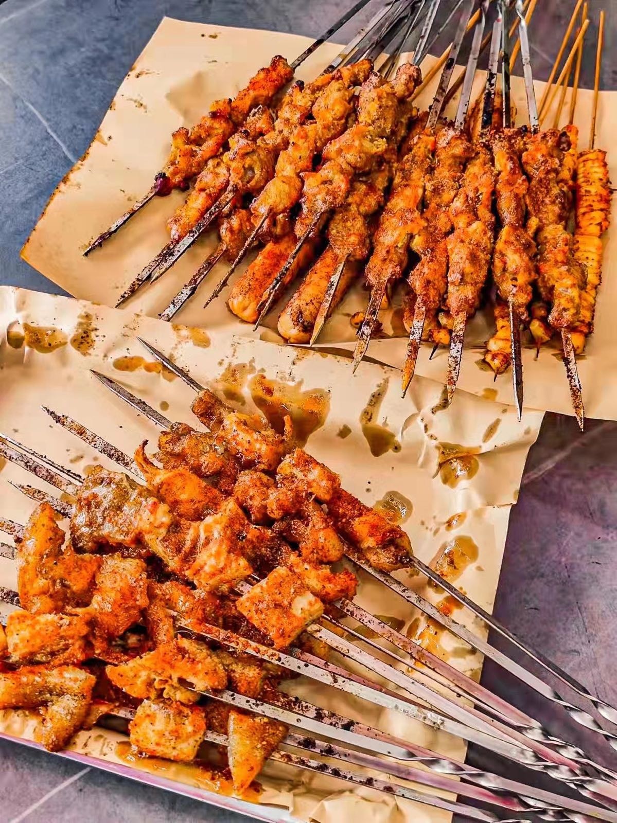 清真·新疆阿凡提大叔·烧烤西北菜·东乡手抓(八宝街店)