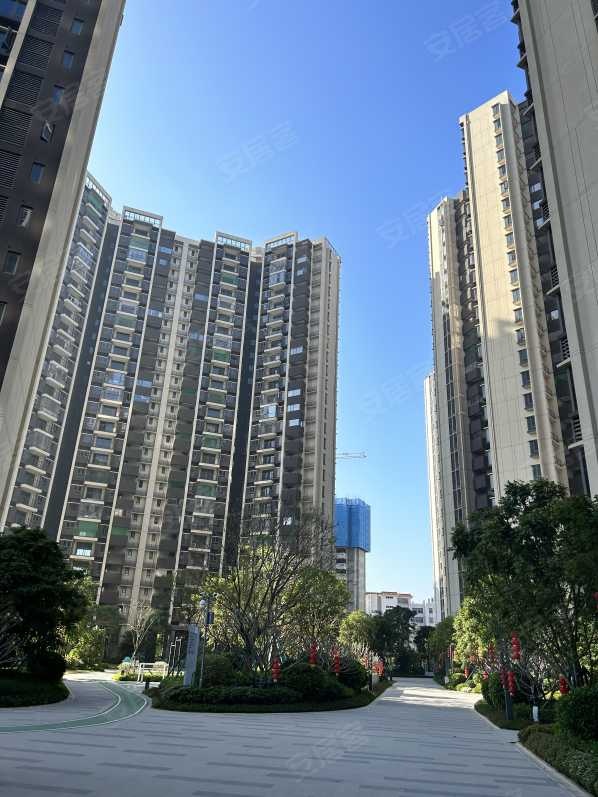 保利高州奥体大都汇