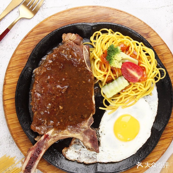 虎队长牛肉披萨(睢县店)
