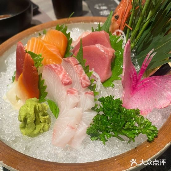 余白日料·炭火烤肉(EFCLIVE欧美广场分店