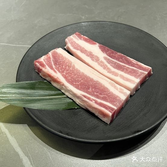 梨花洞靠肉(税东街店)