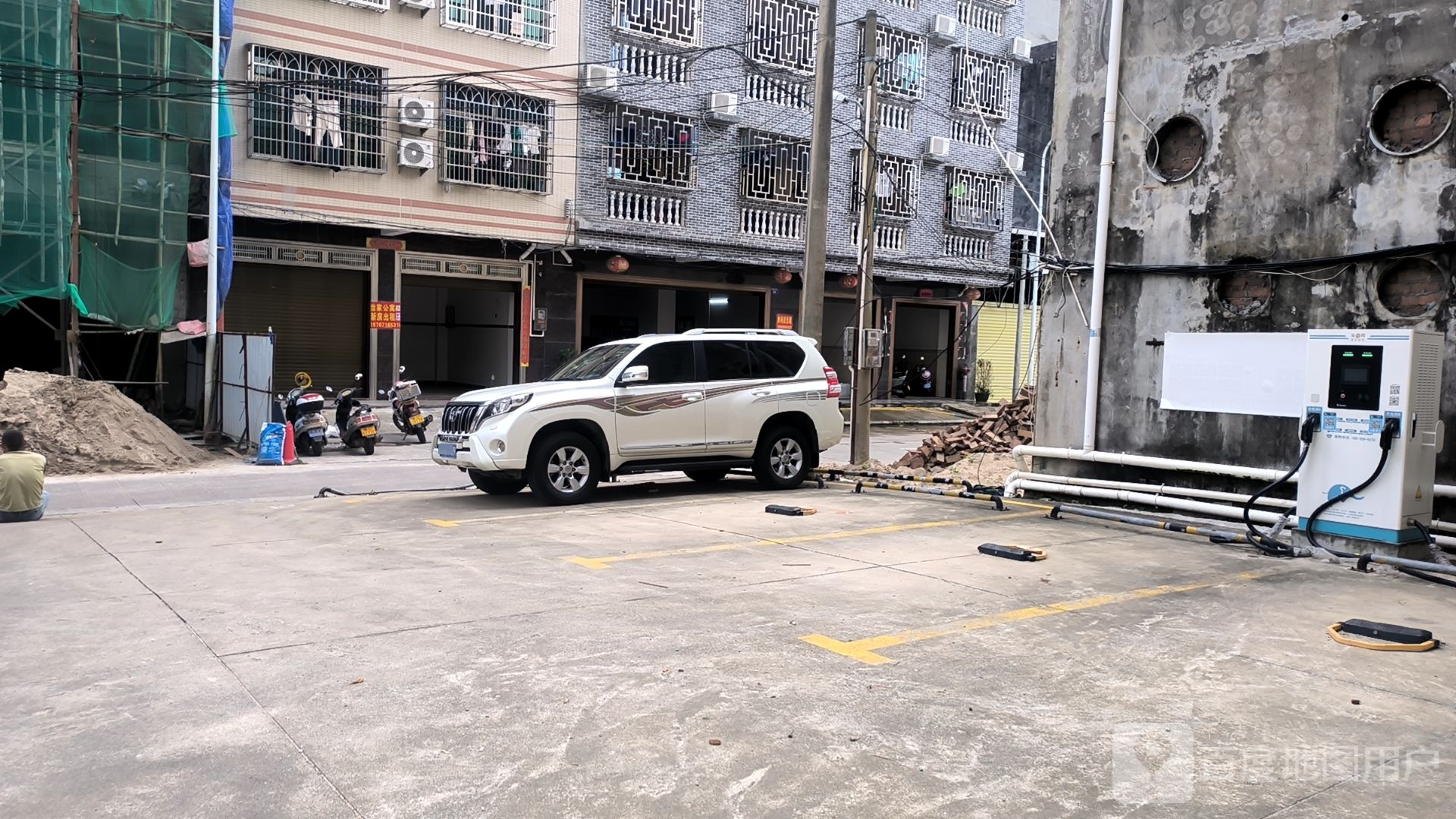 云快充充电站(中国铁塔琼海宏达大厦站)