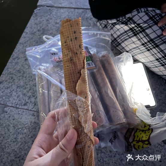 赵翠玲鸡蛋卷(香格里拉)