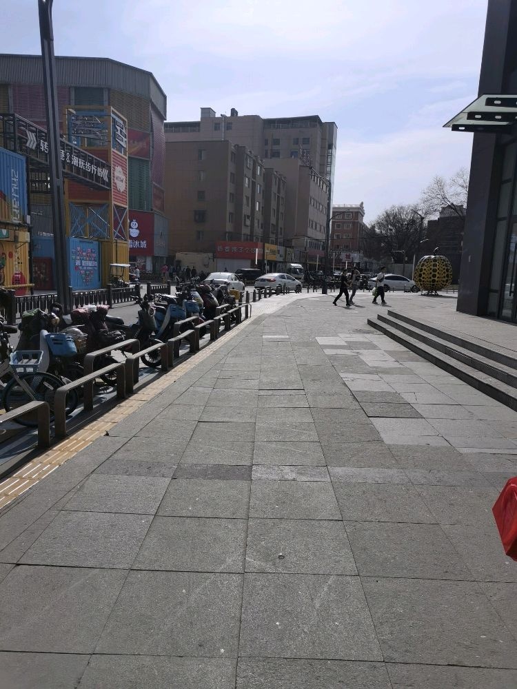 江小囤24小时精品表示