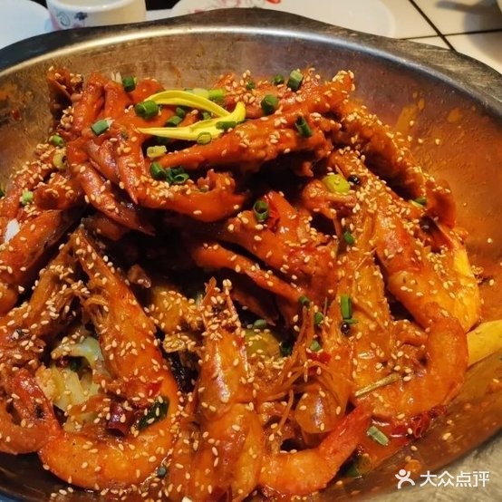 杨大师鸭恋虾特色.锅(东方广场店)