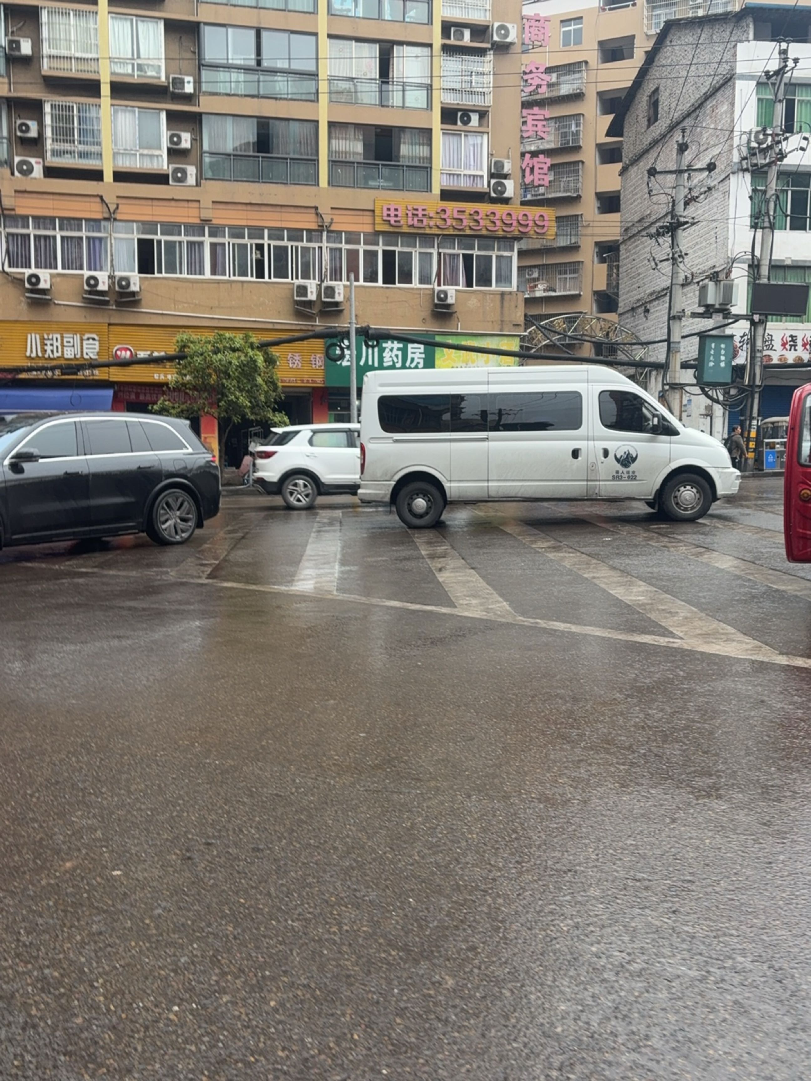 转盘烧烤(农贸商业街店)