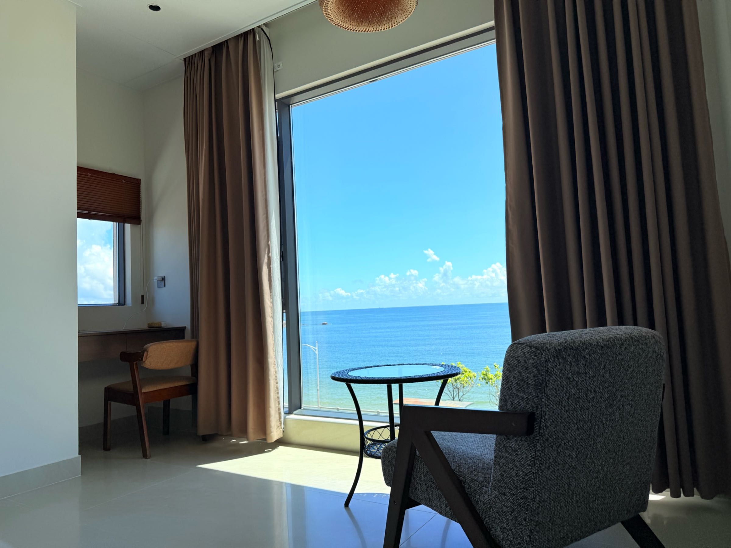 红海湾来看大海民宿