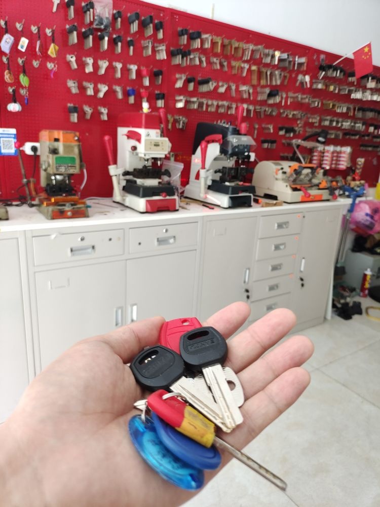 锁匙工坊开锁配钥匙