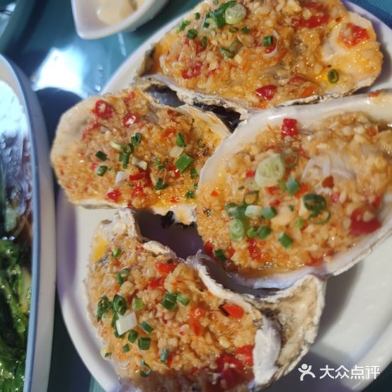 献蚝海鲜烧烤城