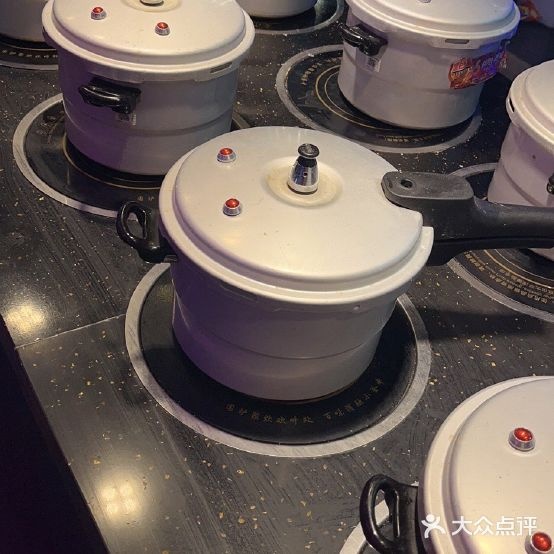 炉边网视(宝龙酒场店)