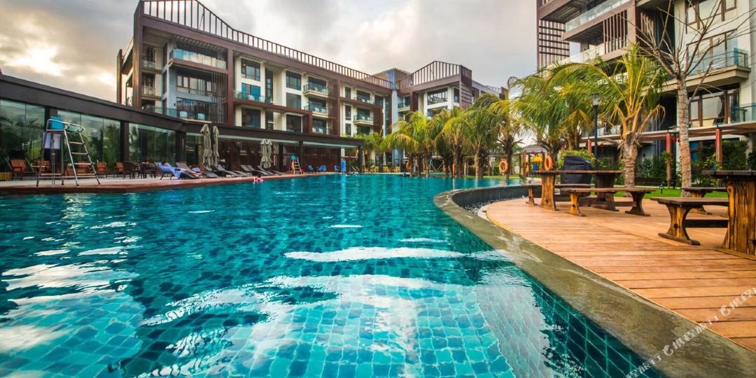 三亚亚龙湾雅阁套房度假酒店