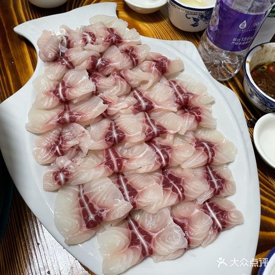 聚鲩坊(霞山店)