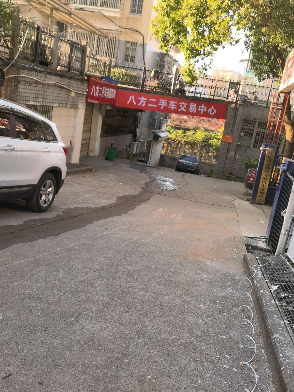 八方二手车批发基地