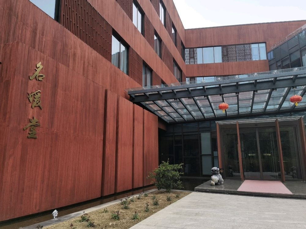 温馨亲子双卧家庭房（配儿童用品）