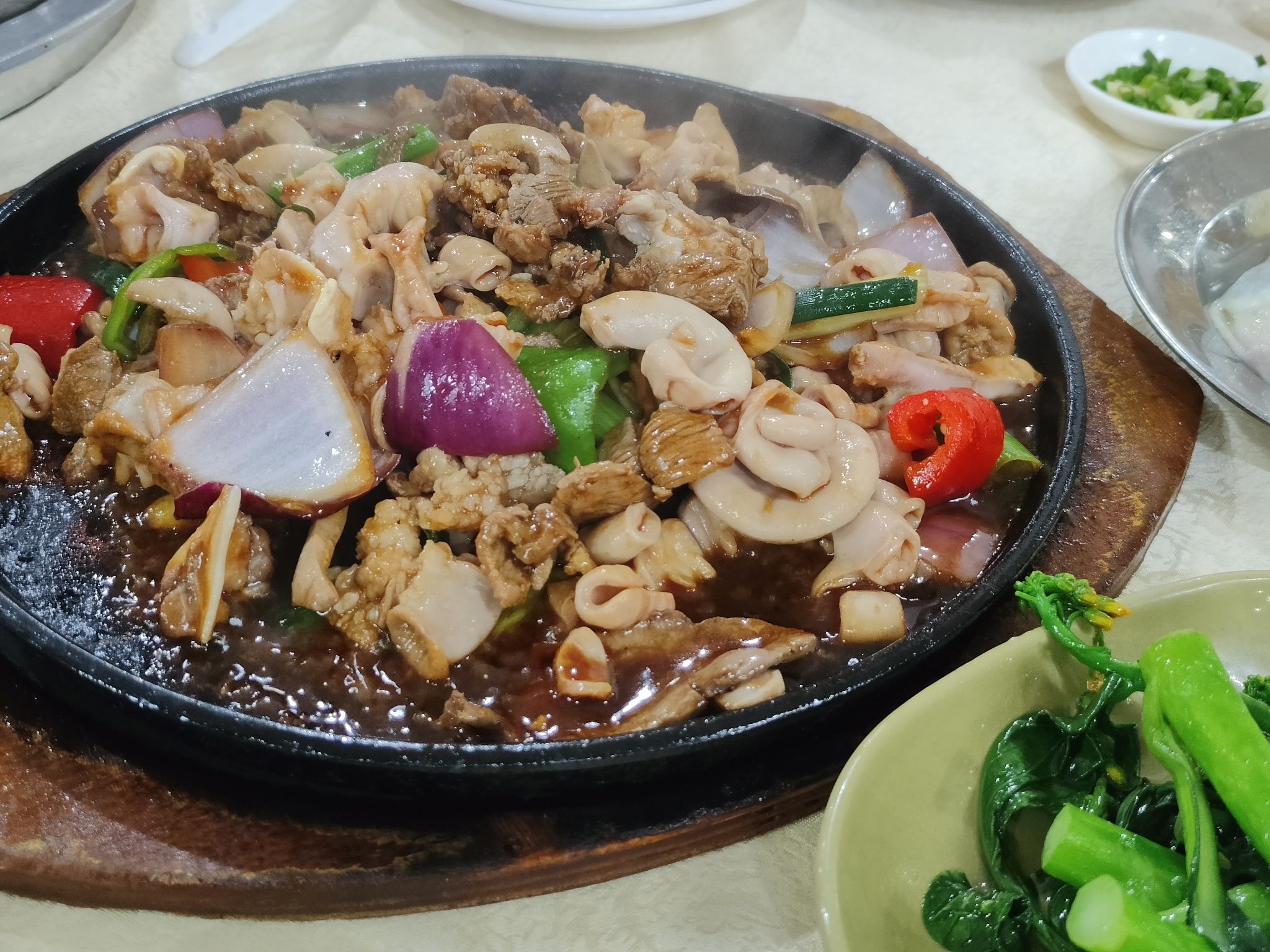 标记美食新鲜猪杂(兴南大道店)