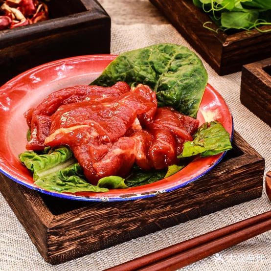 老街天称盘麻辣烫(水晶街店)