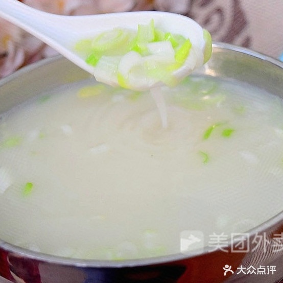 万兴清汤羊肉卷