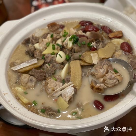 三田一洞·湘菜馆(水湾市场店)