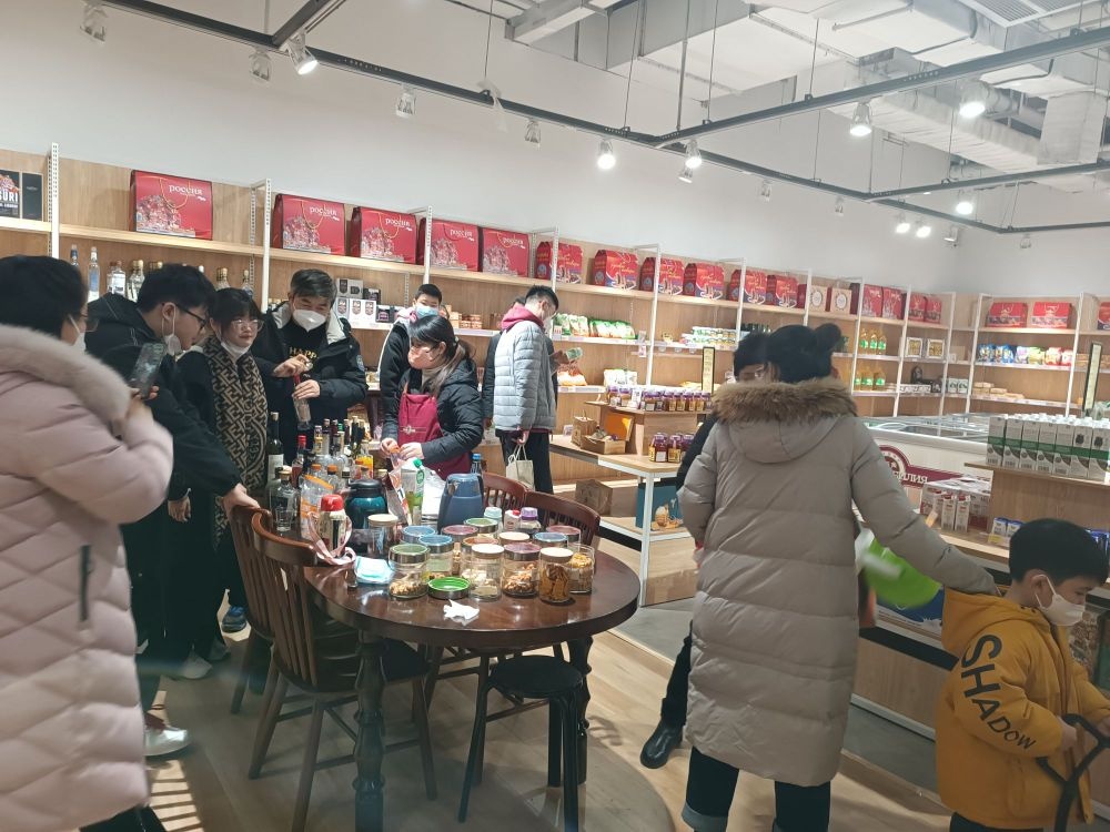 郑州高新技术产业开发区沟赵乡俄罗斯超市(高新万科广场店)