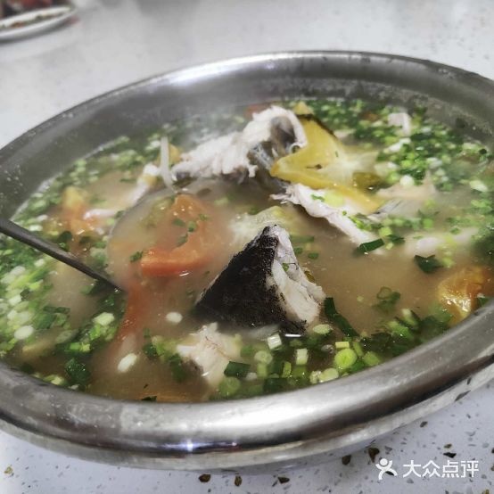 海边老店鲜鱼汤