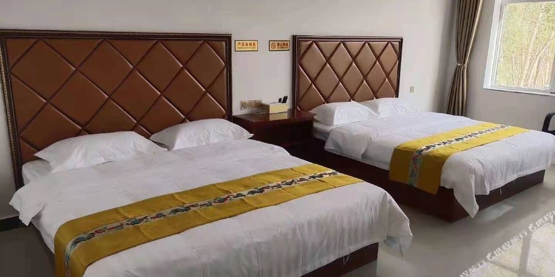 德令哈合隆民宿(中心广场奥运广场店)