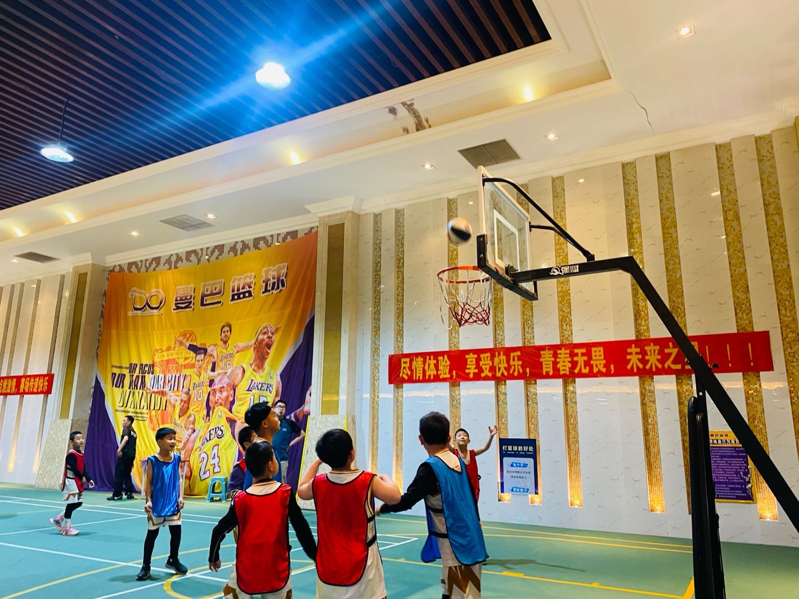 大同市KING曼巴篮球