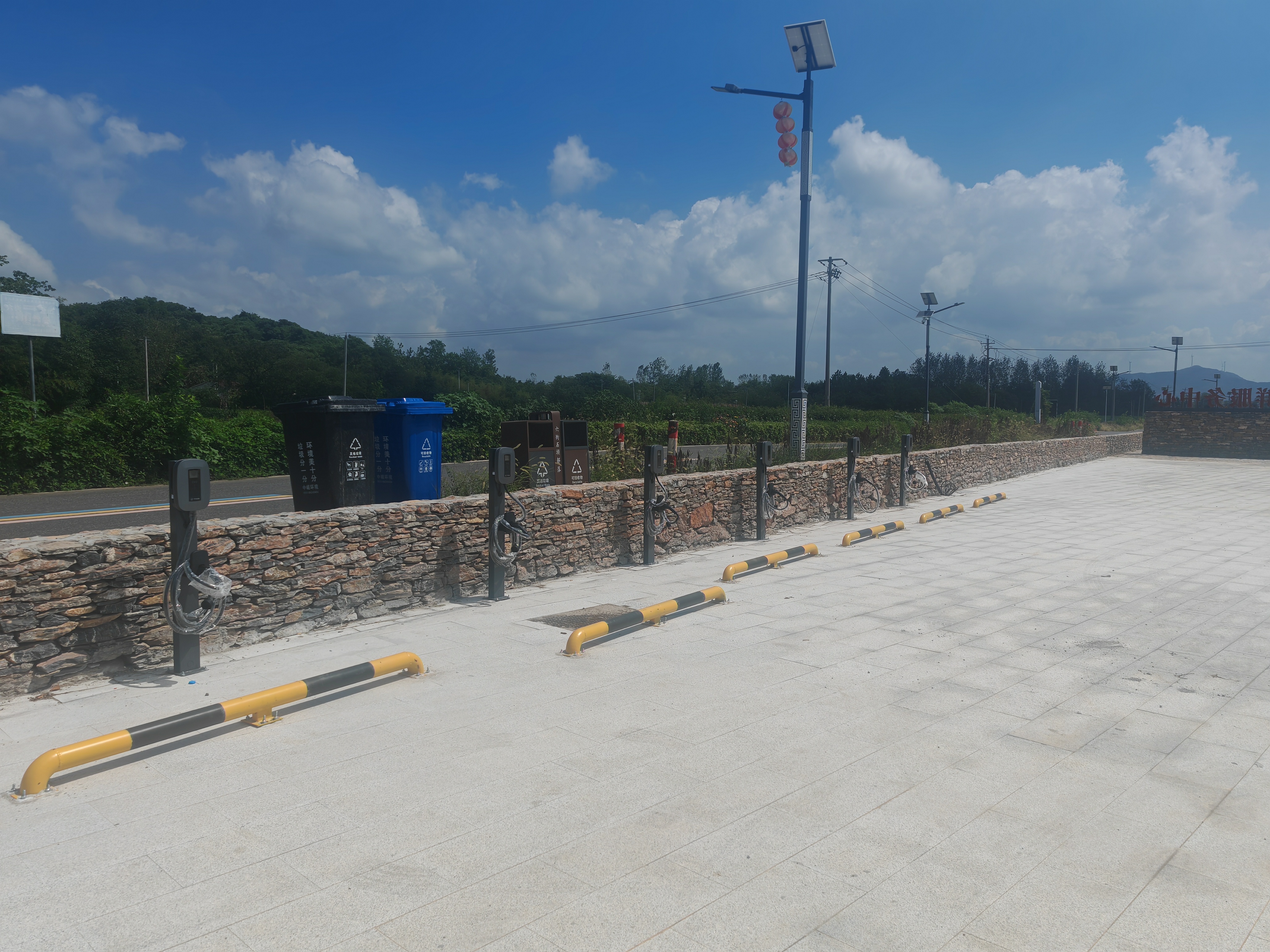 皖小能充电站(安徽省马鞍山市含山县仙踪镇六衖游客接待中心)