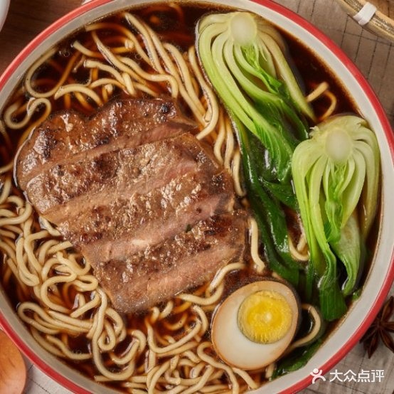 吴子劲牛排面·牛排饭(百联滨江购物中心店)