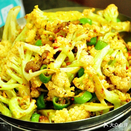 巨鹿小寨阿丽烤羊腿(兴达路店)