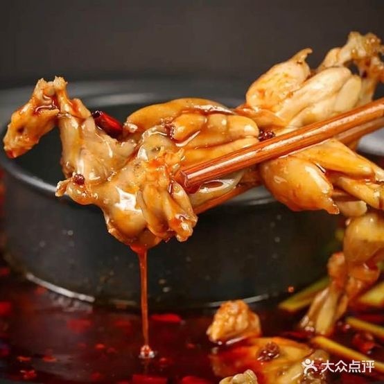 渔香岛美娃鱼头火锅(黔西店)